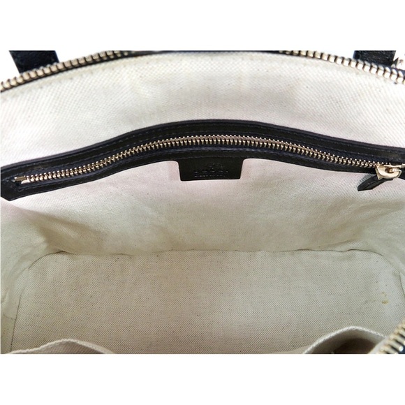 Gucci Black Crossbody Bag - Picture 10 of 16